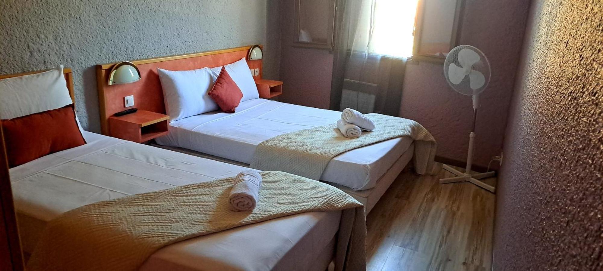 Hotel Restaurant Les Alizes Loriol Le Pouzin Zewnętrze zdjęcie